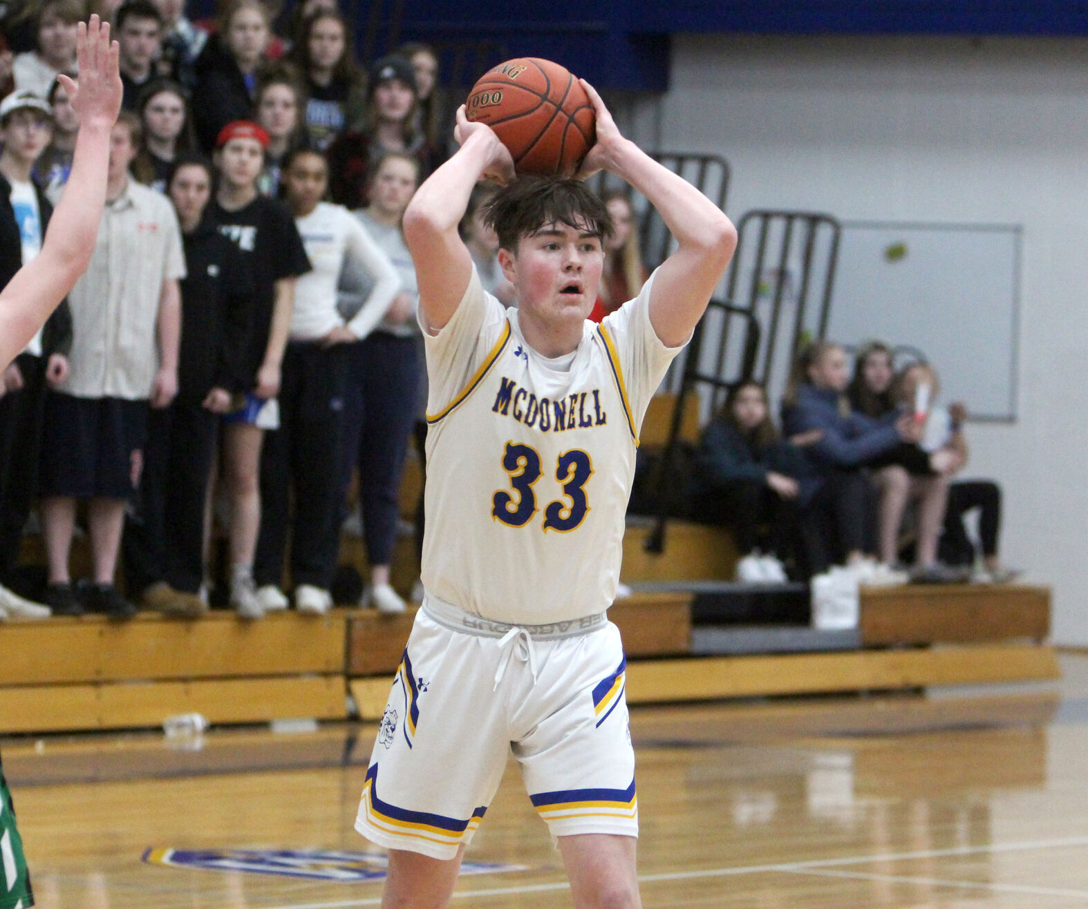 Prairie Farm at McDonell boys basketball 3-1-22